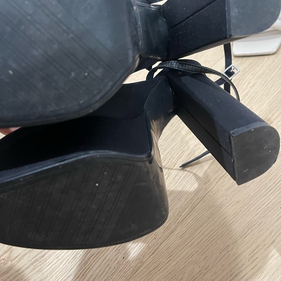 Zara new worn once - Picture 3 of 4